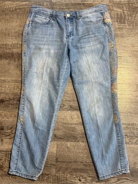 Christopher & Banks Jeans Women’s 8 Blue Flowers on Sides
